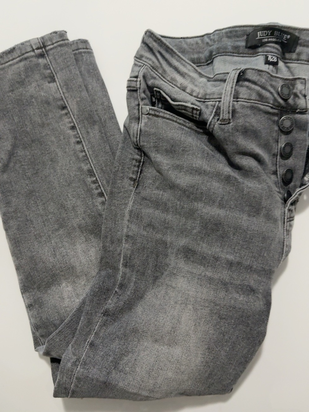 Judy Blue Men's Gray Slim Button-Fly Jeans